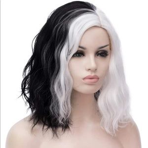 🖤🤍 Black and white wig